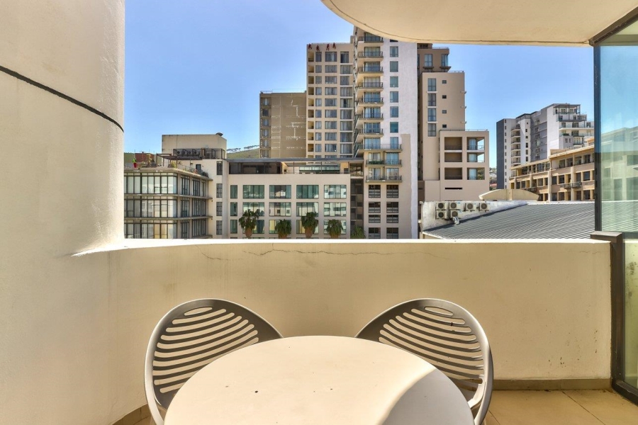 1 Bedroom Property for Sale in Cape Town City Centre Western Cape